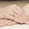 Pierścionek W0353 z diamentami żółte złoto