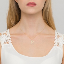 Naszyjnik N0070 z diamentami - litera R - żółte złoto