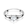 Pierścionek W0076 Biały Szafir 0,60ct białe złoto z czarnymi diamentami