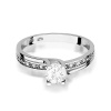 Pierścionek W0106 Biały Szafir 0,60ct białe złoto