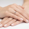 Pierścionek W0335 Diament Laboratoryjny niebieski 0,15ct różowe złoto