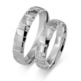 Złote Obrączki Ślubne 4,5mm z Diamentami pr.585