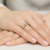 Pierścionek Diament Laboratoryjny niebieski 1,00ct żółte złoto